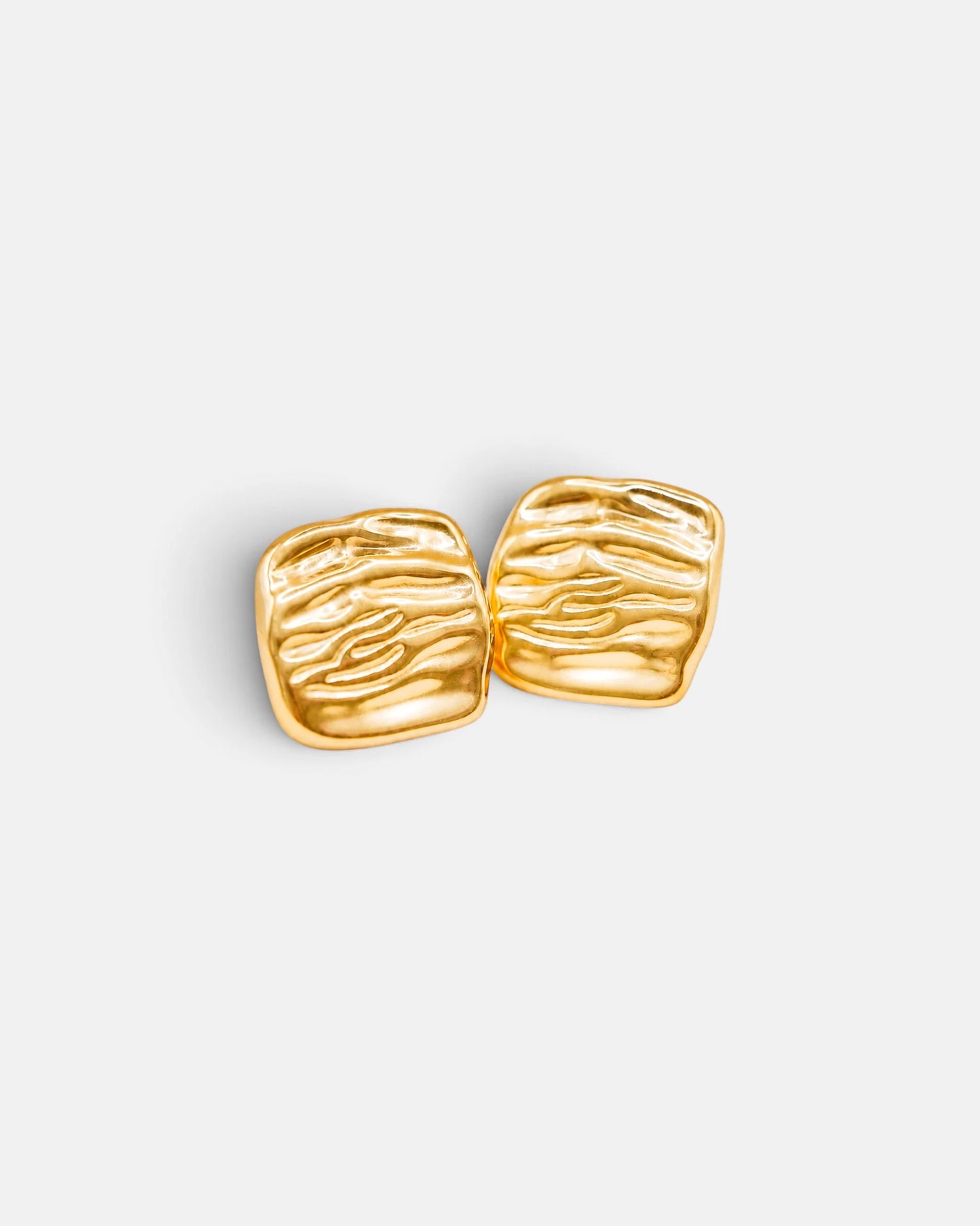 Ripple Bold Stud Earrings